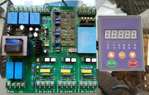 XBC全數(shù)字電動(dòng)機(jī)軟啟動(dòng)控制板（LED數(shù)碼管顯示）